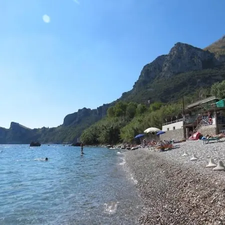 Gloria Massa Lubrense